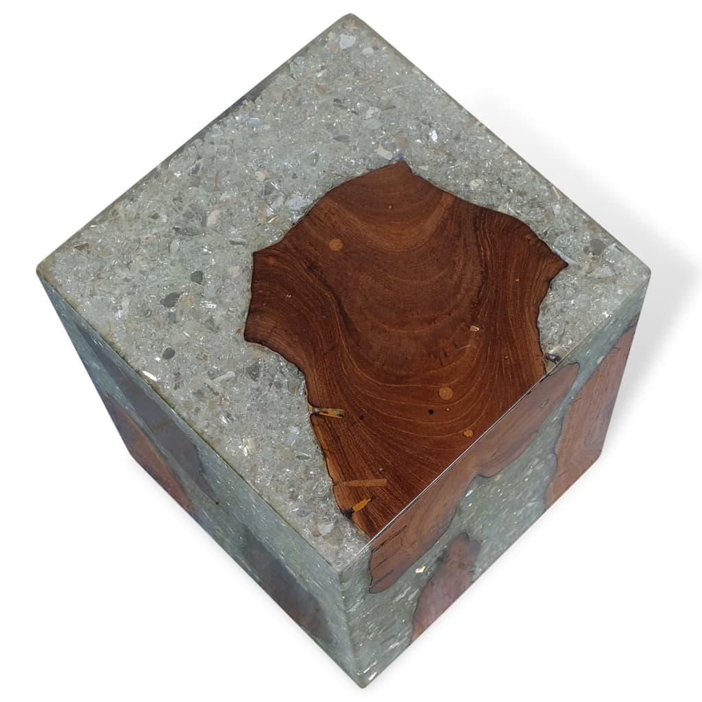 Tabouret en bois de teck massif et résine